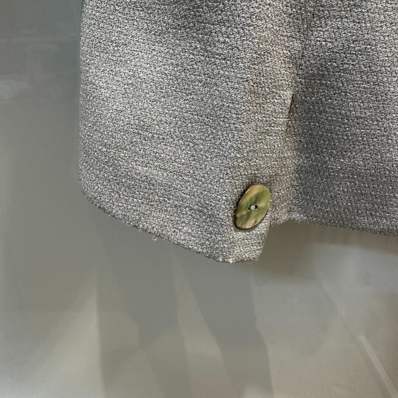 【美收精品】CHANEL灰色刺繡簍空西裝外套 4-786-6