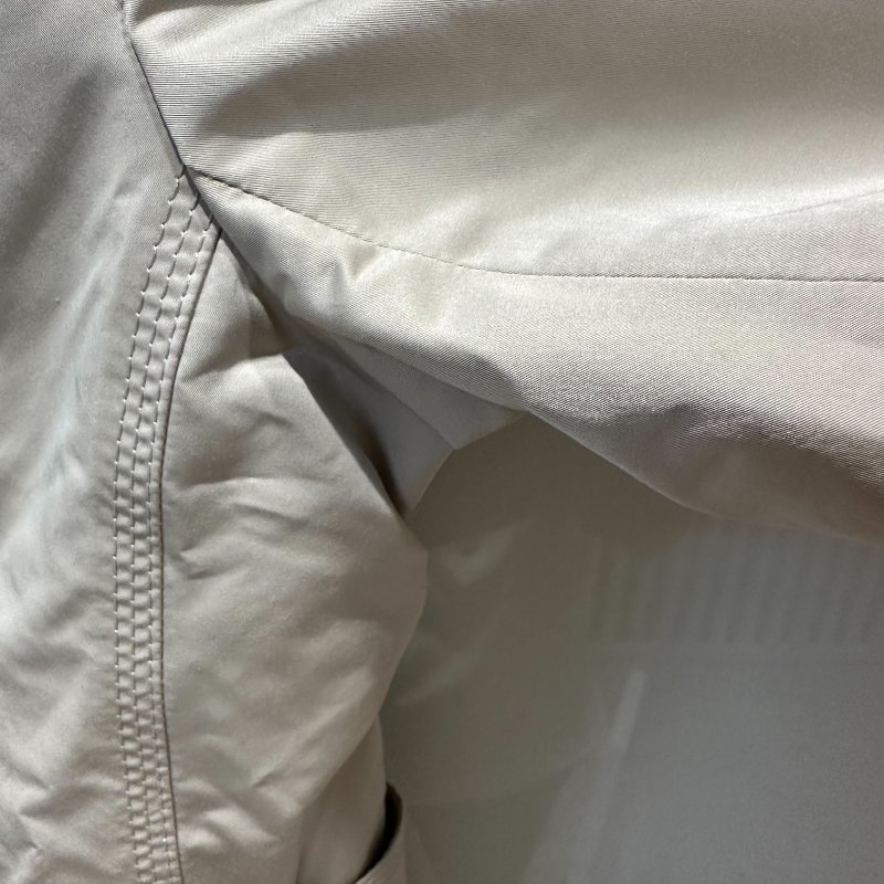 【美收精品】BURBERRY灰色短版風衣外套 4-788-3