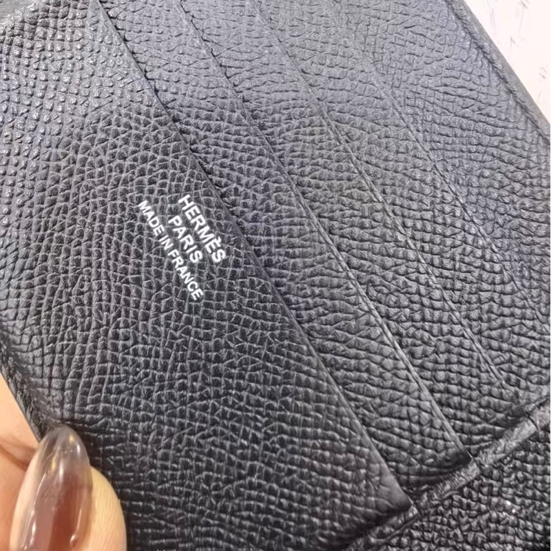 Hermès 愛馬仕 黑色 Epsom/粒面皮 對折短夾 多卡層|無附件|輕微使用感-4