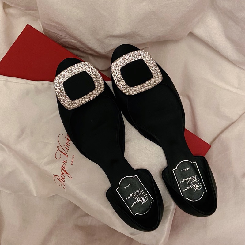 Roger Vivier 鑽扣平底經典款 RV Chips-0