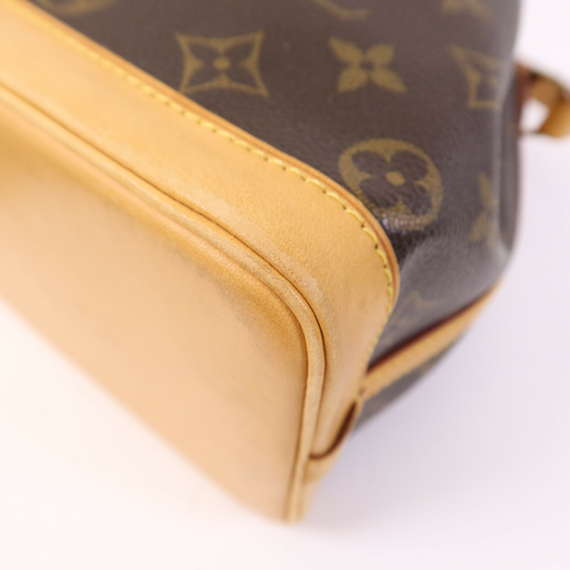 LOUIS VUITTON Monogram Mini Noe金扣肩背袋-10
