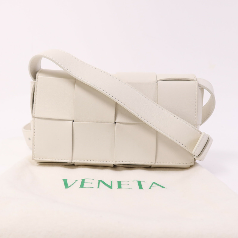 BOTTEGA VENETA 牛皮皮革Cassette Bag肩背袋-8