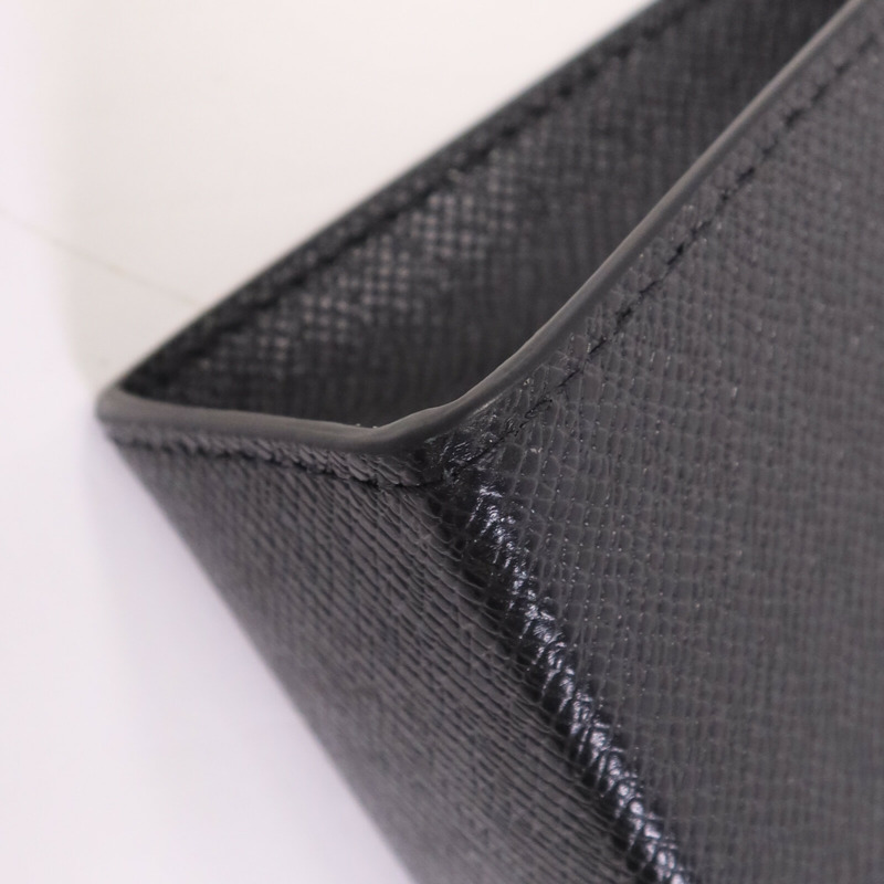 LOUIS VUITTON Taiga Pochette Voyage銀扣手拿包-8