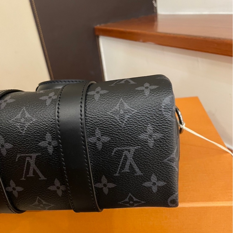 LV 雙色花紋 KEEPALL25 兩用包-6