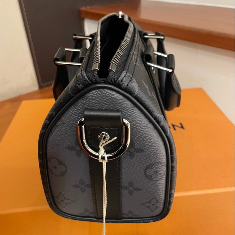 LV 雙色花紋 KEEPALL25 兩用包-14