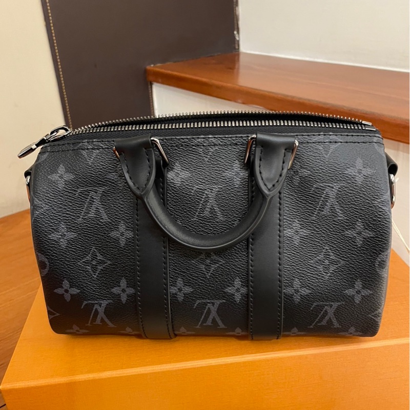 LV 雙色花紋 KEEPALL25 兩用包-15