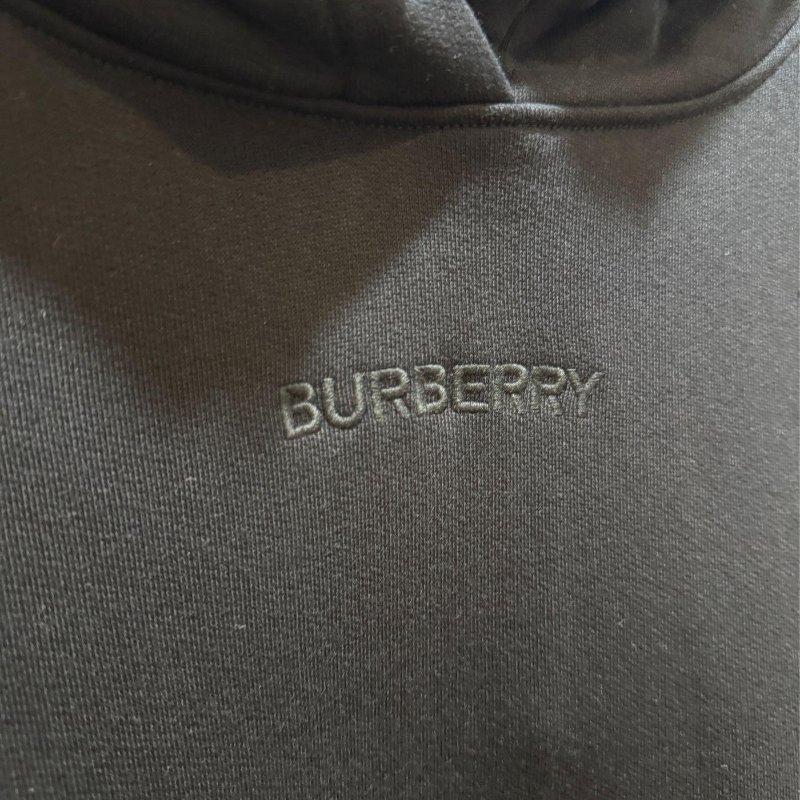 💎Han's house精品服飾💎Burberry 刺繡 字 格紋 連帽衛衣 帽T 原價18800-3