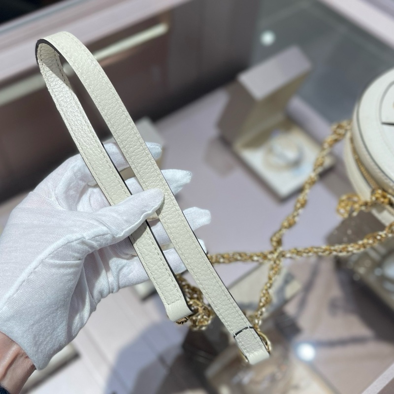 GUCCI/古驰 Ophidia系列白色皮革GG圆饼包-6