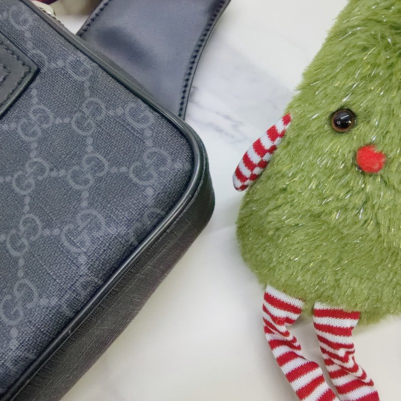 GUCCI GG Supreme 胸腰包-7