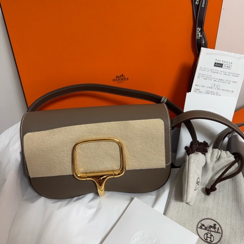 全新全配 HermesDella elan 灰色金扣