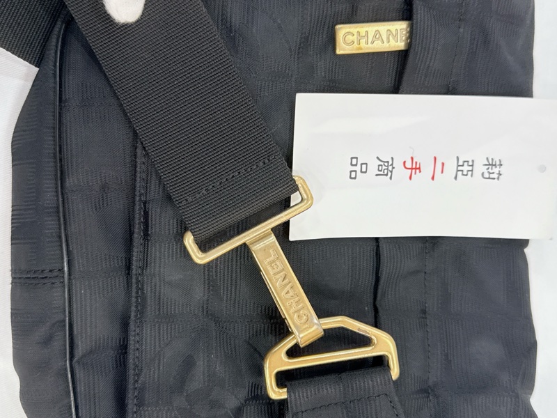 莉亞精品♡ Chanel A29346 尼龍胸包 二手-16