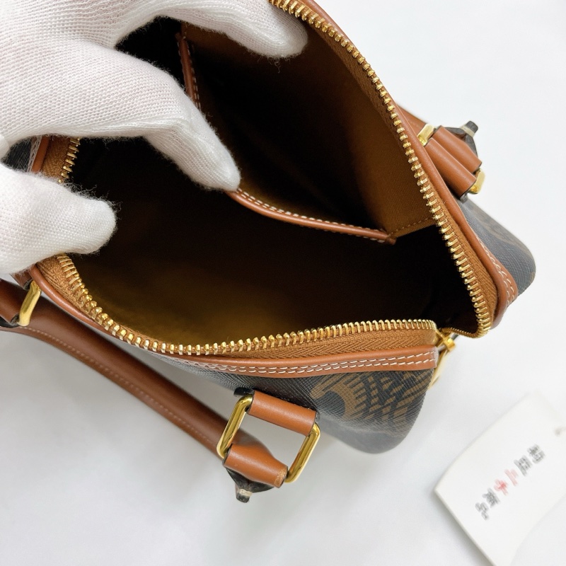 莉亞精品♡ Celine 老花波士頓 大logo 二手-15