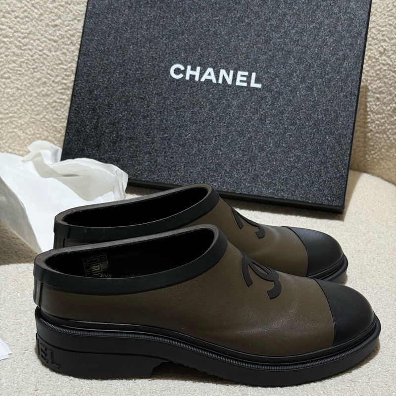 全新Chanel軍綠色低幫雨靴37碼-6