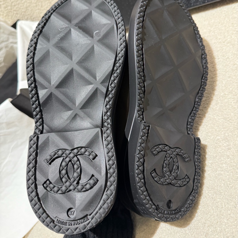 全新Chanel軍綠色低幫雨靴37碼-8