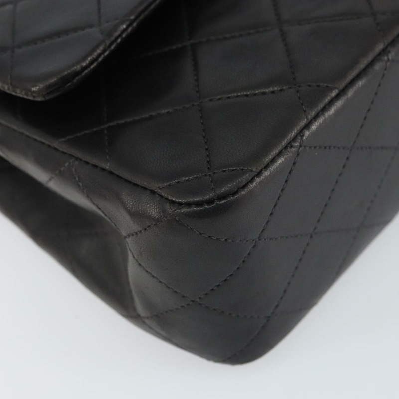 【日本直送】香奈兒 Matelasse 25 雙蓋鏈條包,羊皮材質,黑色,金色雙C標誌,正品編號 BA9221SAV-14
