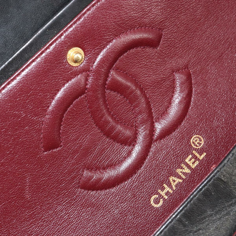 【日本直送】香奈兒 Matelasse 25 雙蓋鏈條包,羊皮材質,黑色,金色雙C標誌,正品編號 BA9221SAV-20