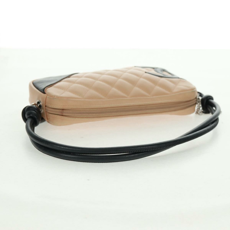 【日本直送】香奈兒 Cambon 系列絎縫肩背包,米色皮革,銀色雙C標誌,貨號 163616V-6