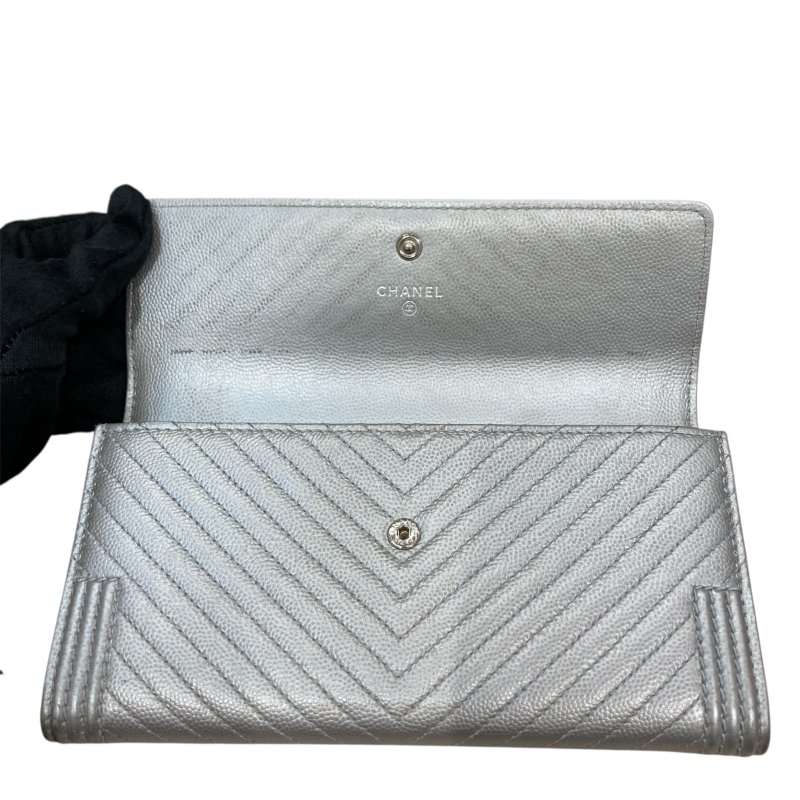 CHANEL香奈兒 LEBOY翻蓋長夾 荔枝牛皮 銀色 銀釦-13