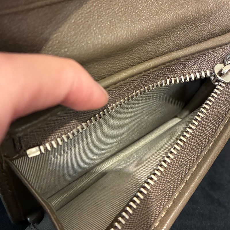 Gucci墨綠牛皮雙G釦式短夾-4