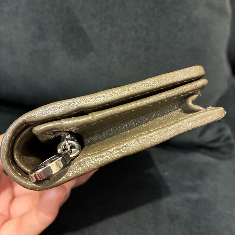 Gucci墨綠牛皮雙G釦式短夾-8