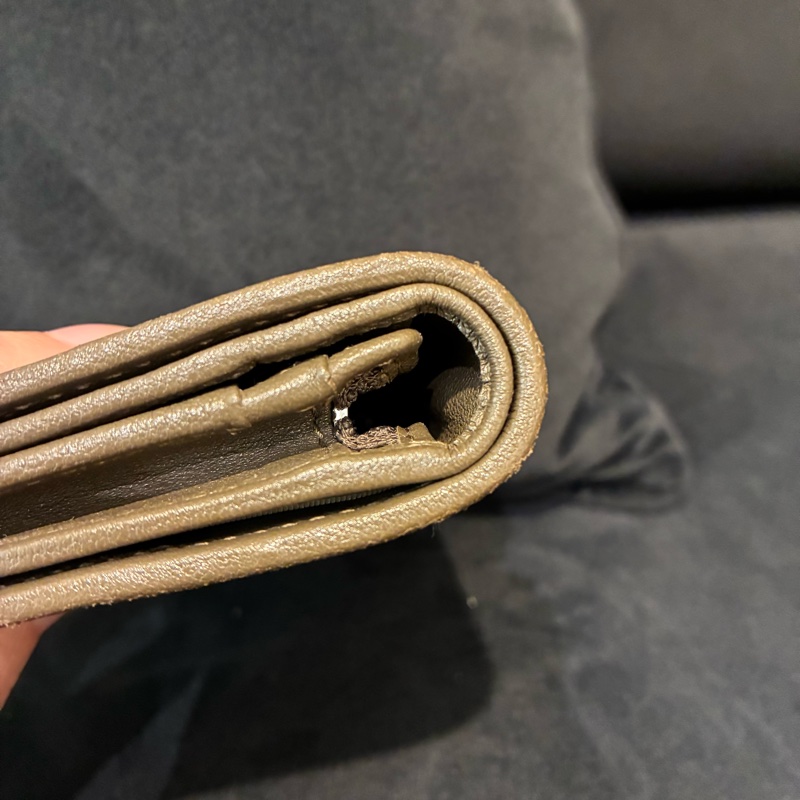 Gucci墨綠牛皮雙G釦式短夾-12