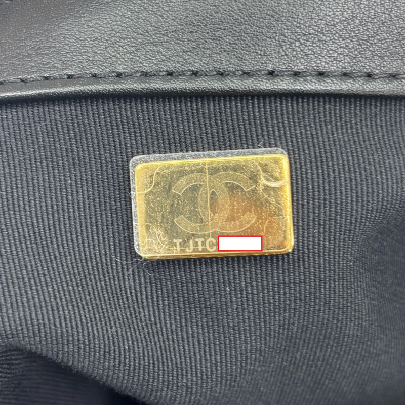 黑色 菱格紋 牛皮 雙肩 HOBO 肩背包 金扣【CHANEL 香奈兒】 AS5523-5