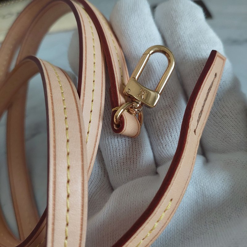 LV 經典老花M40718 🎀現品實拍 🎀 Favorite MM 經典花紋鍊條肩背包 斜背包~二手-42