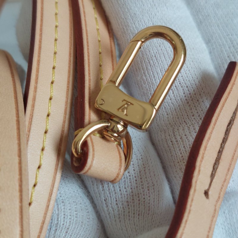 LV 經典老花M40718 🎀現品實拍 🎀 Favorite MM 經典花紋鍊條肩背包 斜背包~二手-54