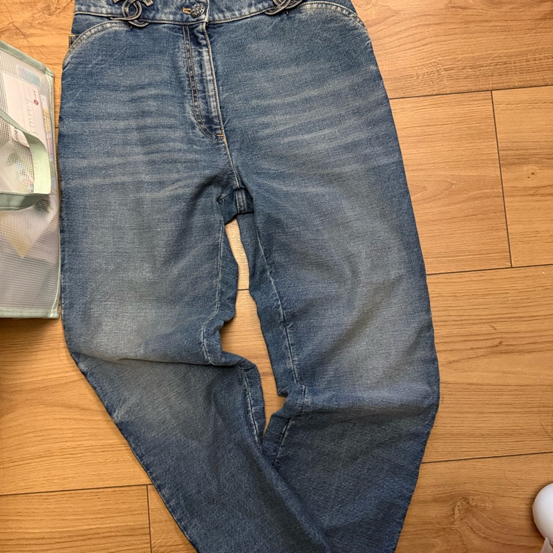 Chanel 直筒刷舊牛仔褲-6