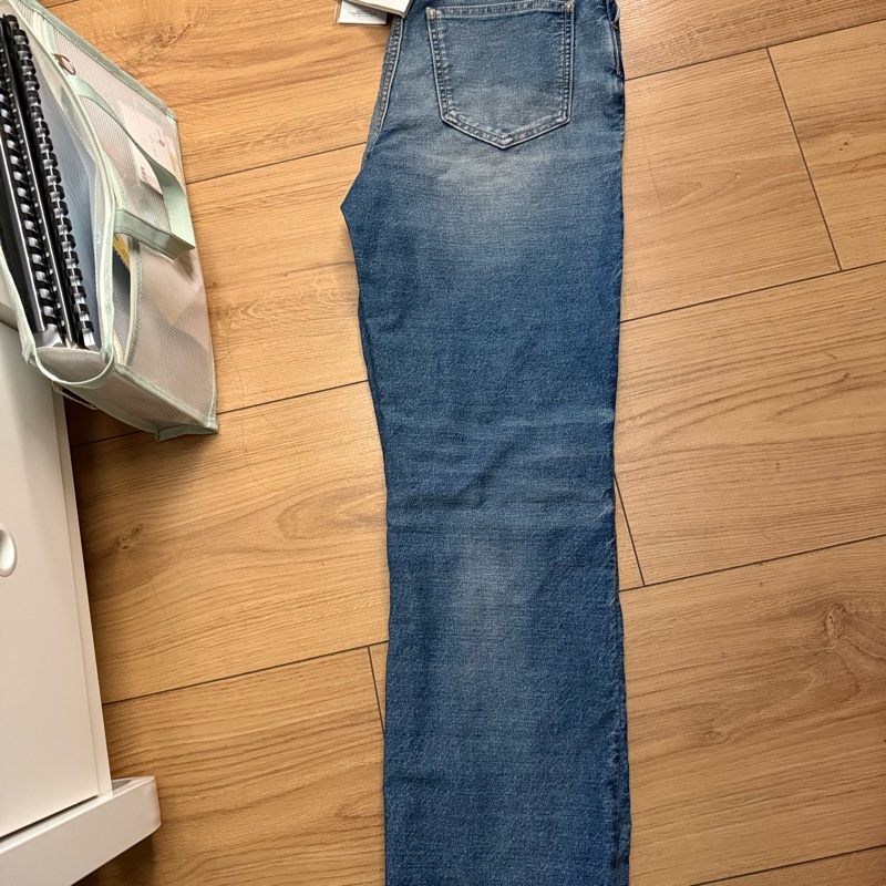 Chanel 直筒刷舊牛仔褲-7