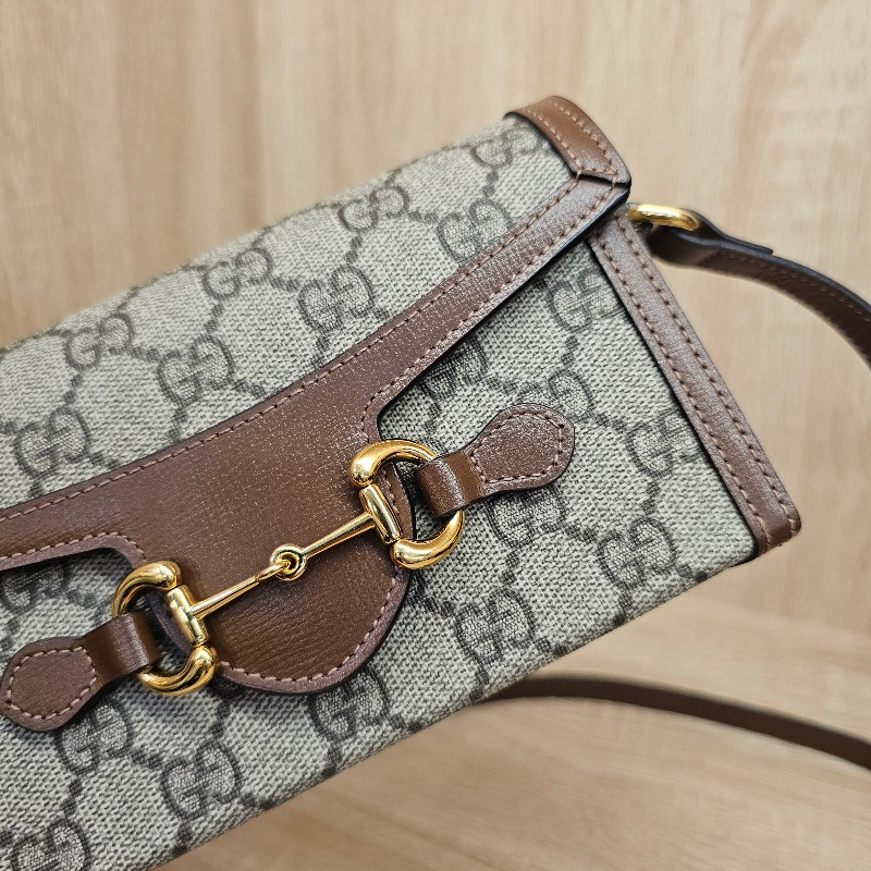 [平台最甜新年甜價出回饋❣️] Gucci老花金釦Horsebit 1955迷你斜背包-6