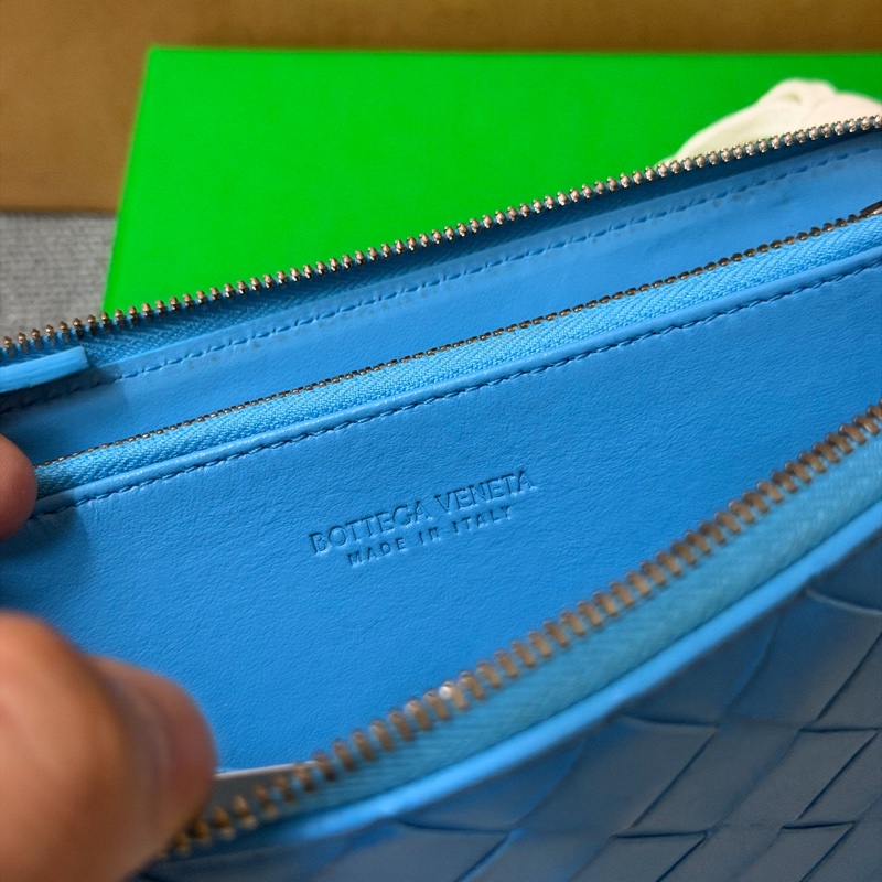 Bv新款大編織拉鍊長夾-7