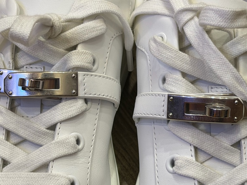 HERMÈS Kelly 銀釦小白鞋-5