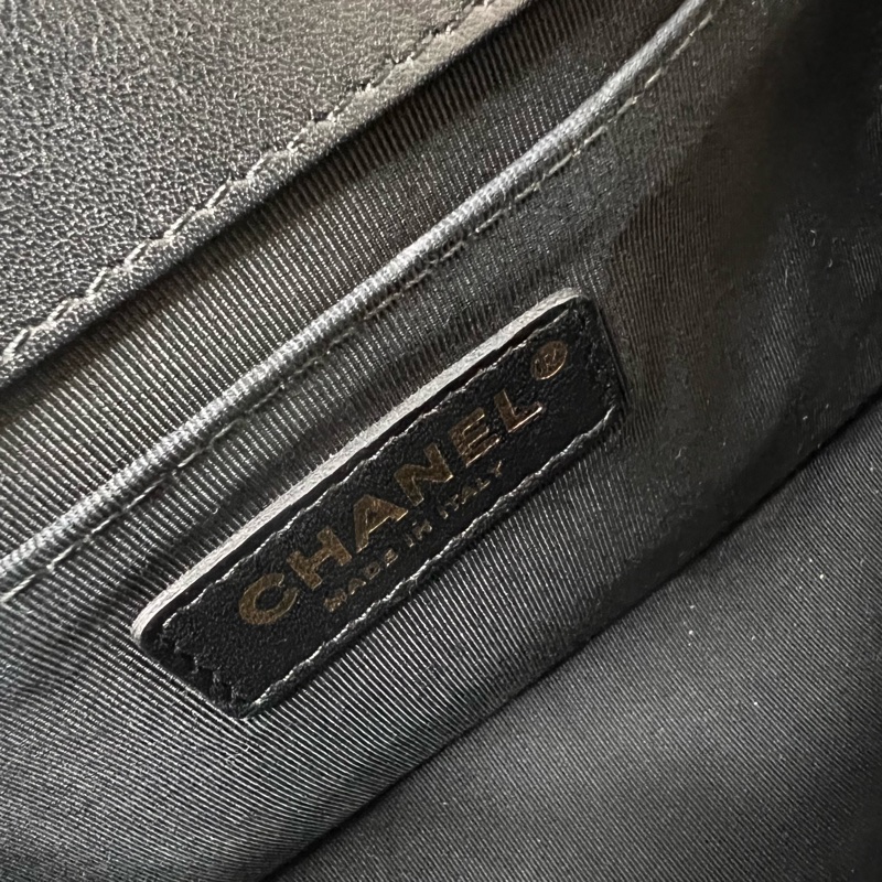ෆ Chanel Boy25黑金-13