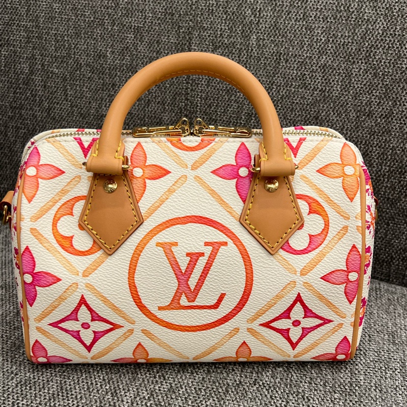 ❗️有上身照片 Louis Vuitton by the pool 24SS度假系列 Speedy 20-1