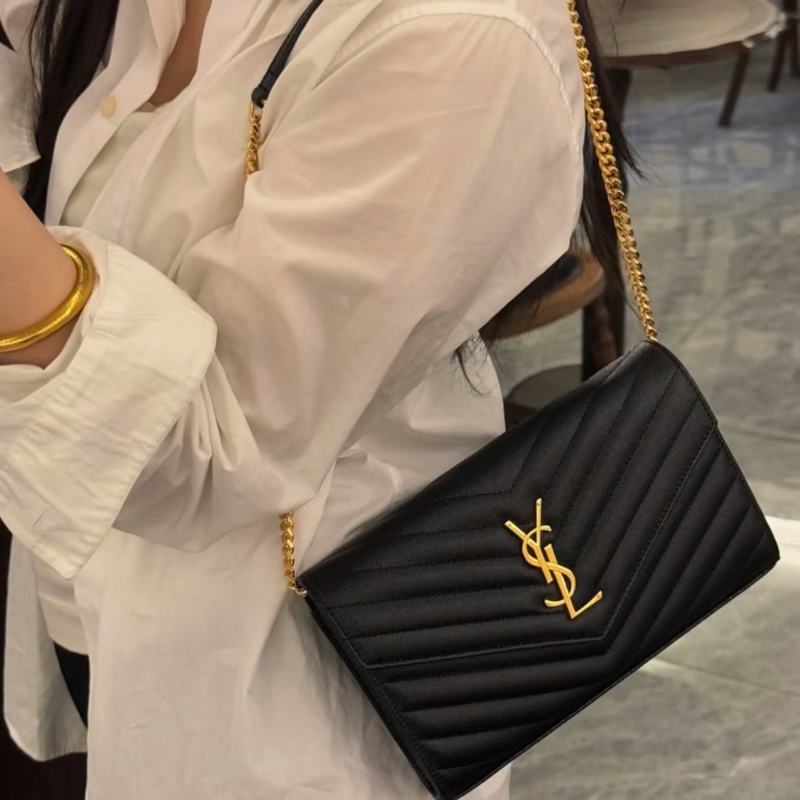 ෆ YSL WOC信封包大號-3