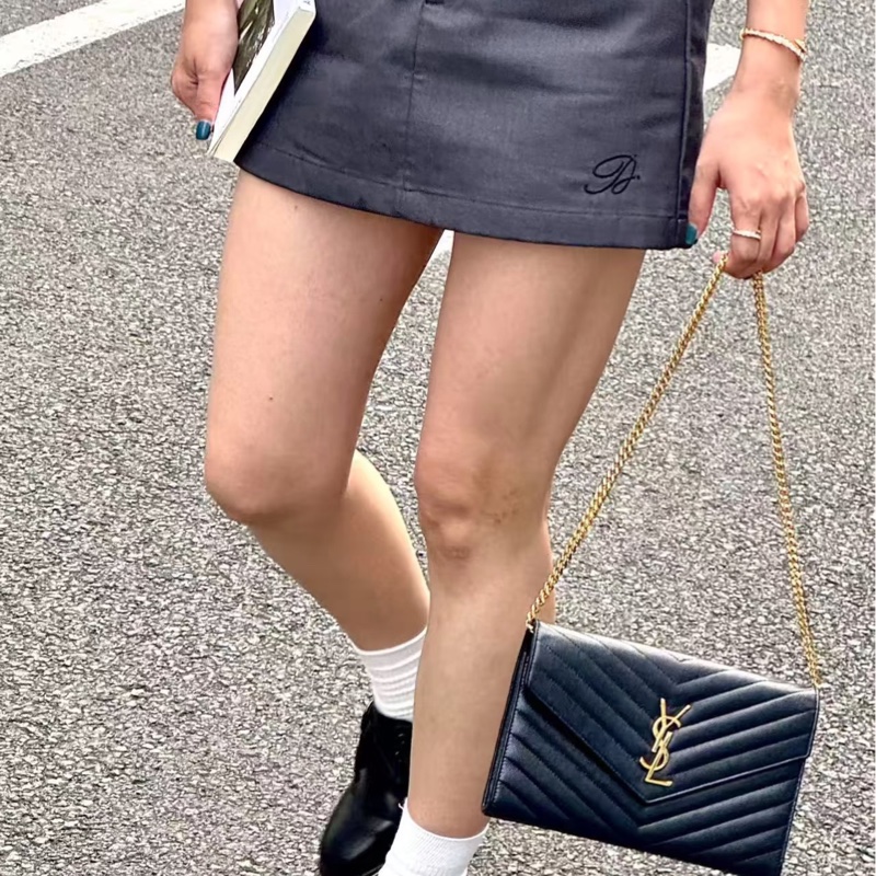 ෆ YSL WOC信封包大號-4