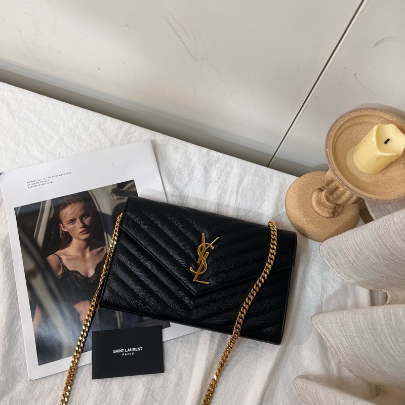 ෆ YSL WOC信封包大號-5