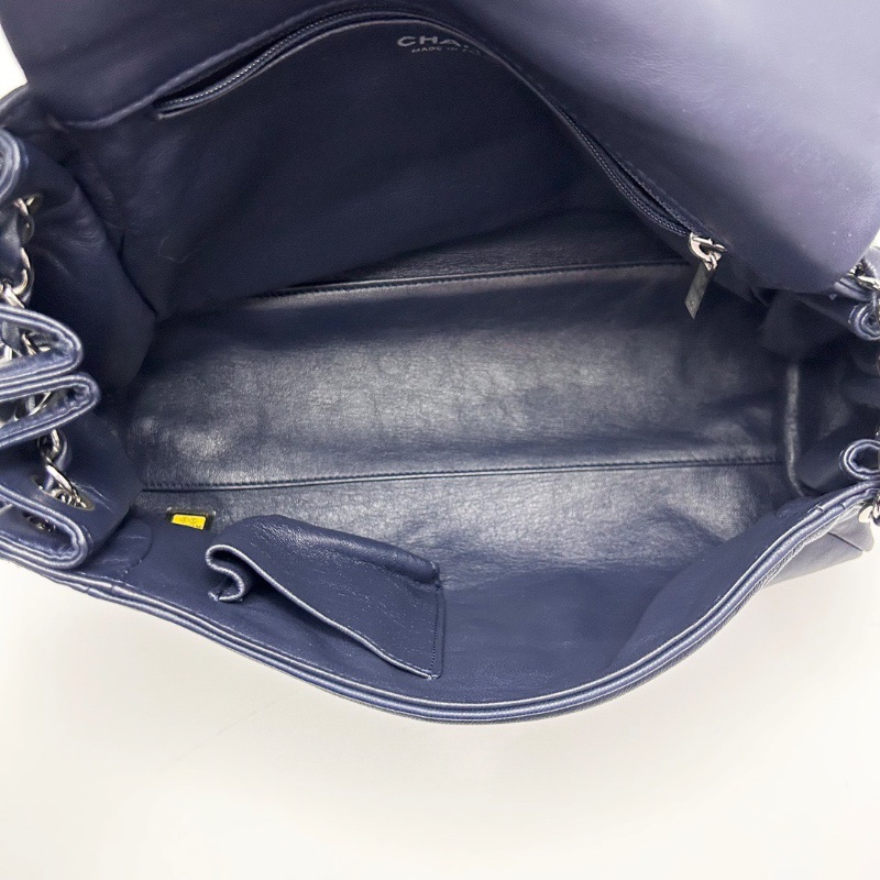 CHANEL藍色銀扣羊皮 螺旋紋雙鏈條雲朵32*23*10 98新配件塵袋-2