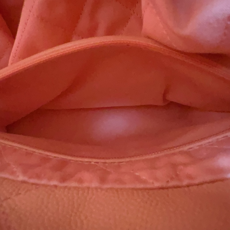 ෆ Chanel 22bag蜜桃粉-16