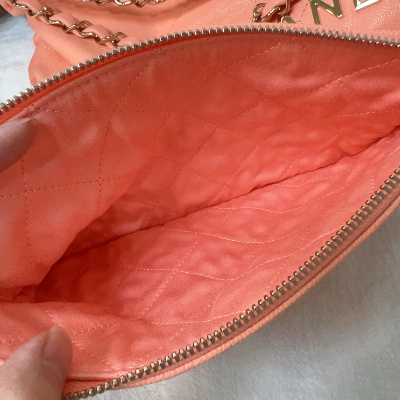 ෆ Chanel 22bag蜜桃粉-19
