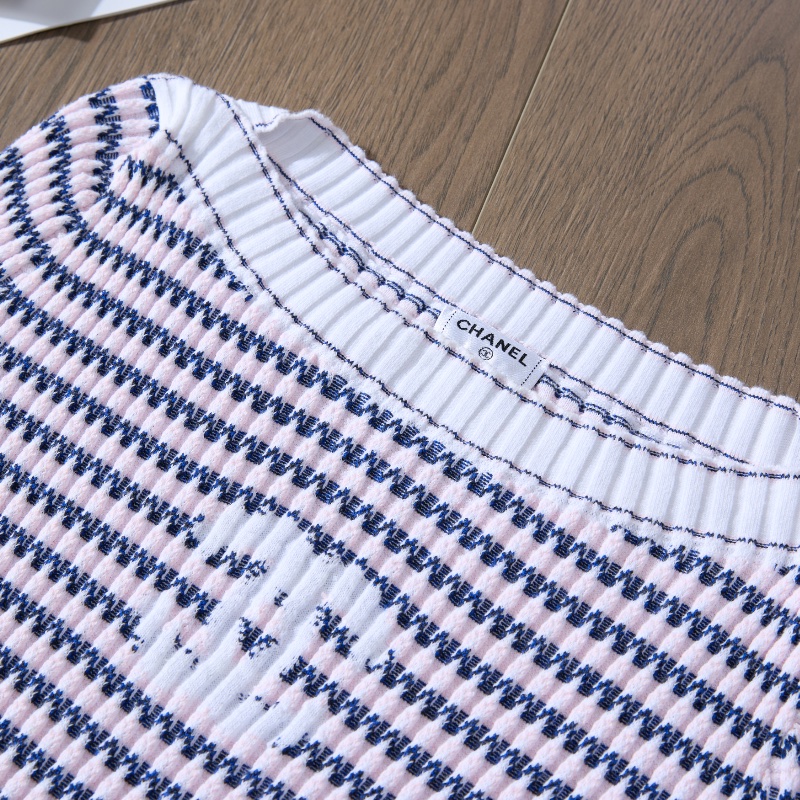 CHANEL top-4