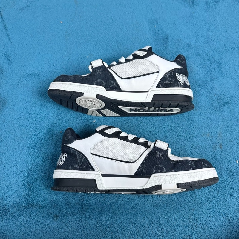 lv trainer 皮革系帶魔術貼低幫板鞋 黑白熊貓 41碼-2