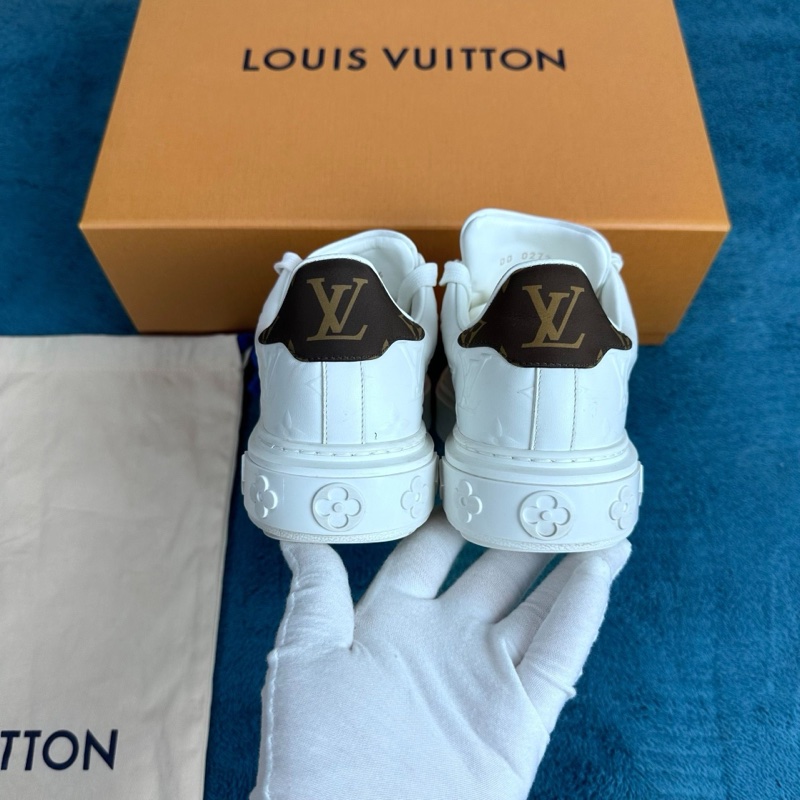 LV路易威登time out浮雕滿印低幫板鞋白色36碼-3