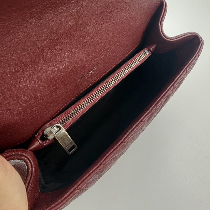 Saint Laurent - 勃艮第紅牛皮V形紋學院包╻中號-9