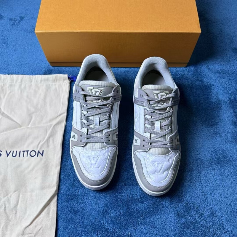 Louis Vuitton路易威登trainer 灰白 尺碼:40.5-0
