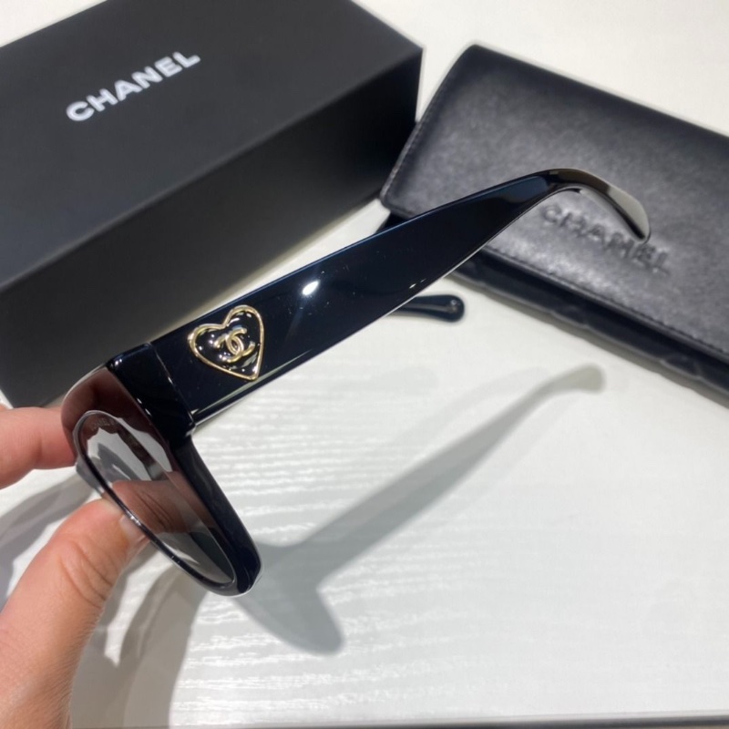 Chanel CH5478 絕版品 愛心款太陽眼鏡 全新全配-3