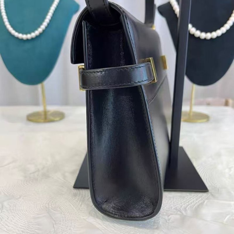 YSL 曼哈頓 黑金小號 全新閒置 24*17.5*6 配件塵袋-1