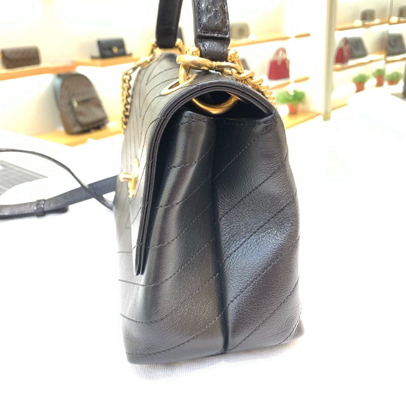 香奈兒/chanel 黑金V紋郵差 25開 裸包-1