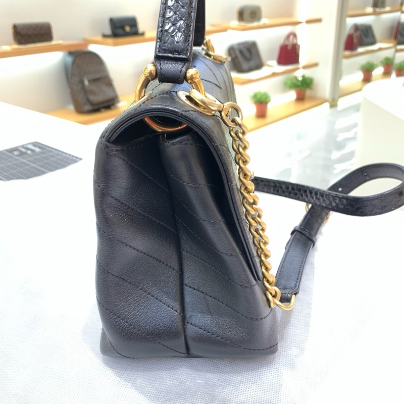 香奈兒/chanel 黑金V紋郵差 25開 裸包-3